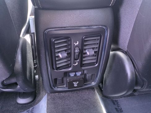 Used 2021 Jeep Grand Cherokee Limited w/ Quick Order Package 28K 80th image 31