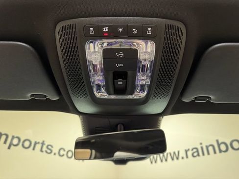 Used 2025 Mercedes-Benz GLB 250 image 17