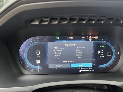 Certified 2025 Volvo XC90 T8 Ultra w/ Protection Package Premier image 19