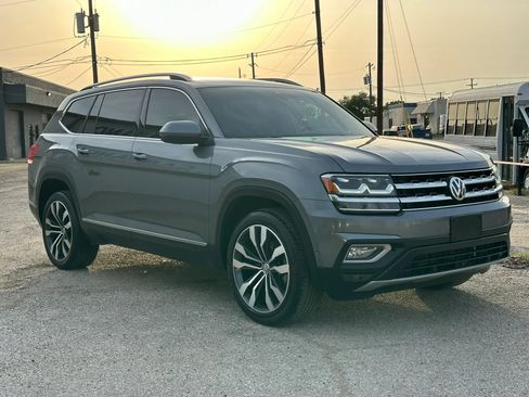 Used 2019 Volkswagen Atlas SEL Premium AWD/4WD image 9