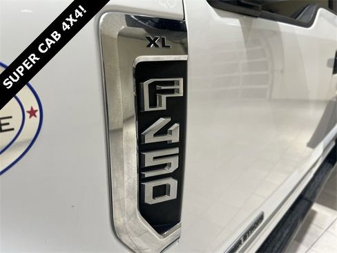 Certified 2022 Ford F450 XL w/ Power Equipment Group image 24