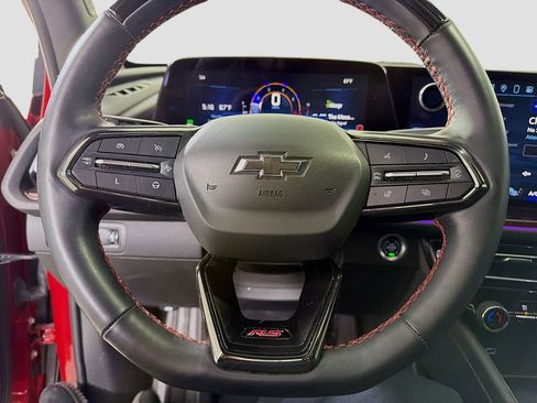 Used 2024 Chevrolet Traverse RS image 14