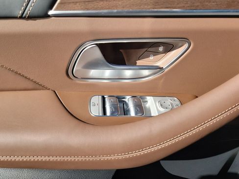 New 2026 Mercedes-Benz GLE 63 AMG S image 28