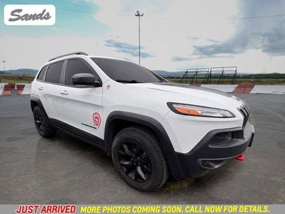 Used 2016 Jeep Cherokee Trailhawk w/ Leather Interior Group