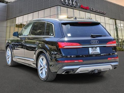 Used 2025 Audi Q7 3.0T Premium Plus w/ Premium Plus Package AWD/4WD image 2