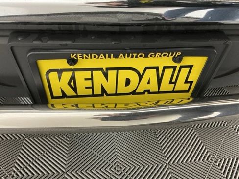 Used 2019 Chevrolet Silverado 2500 LT w/ LT Convenience Package image 26