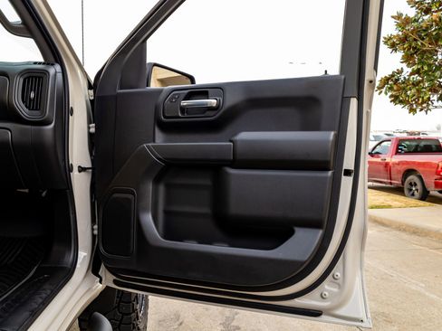 Used 2026 Chevrolet Silverado 1500 Custom Trail Boss image 36