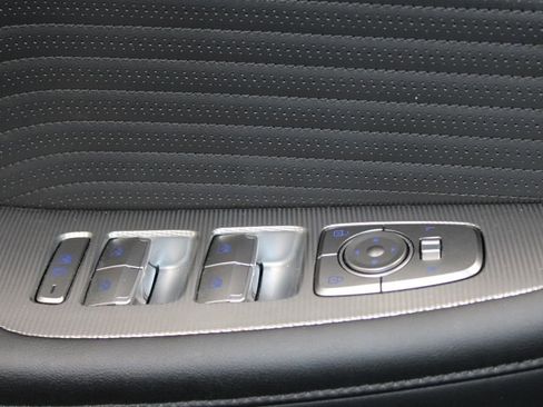 Used 2024 Hyundai Palisade Calligraphy image 44