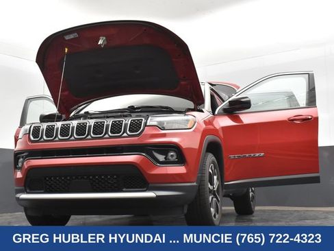 Used 2023 Jeep Compass Limited AWD/4WD image 42