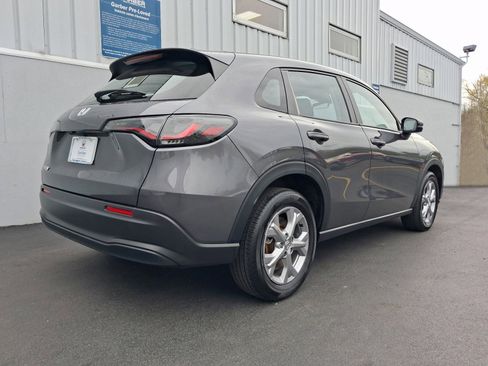 Used 2024 Honda HR-V LX image 10