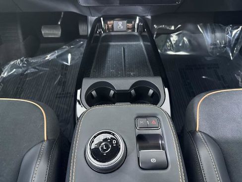 Certified 2022 Ford Mustang Mach-E GT image 32