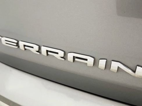 Used 2024 GMC Terrain SLT AWD/4WD image 49