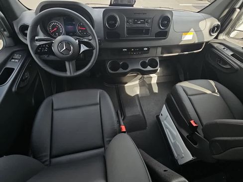 New 2026 Mercedes-Benz Sprinter 2500 image 11