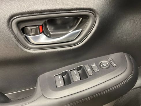 New 2027 Honda HR-V LX image 12