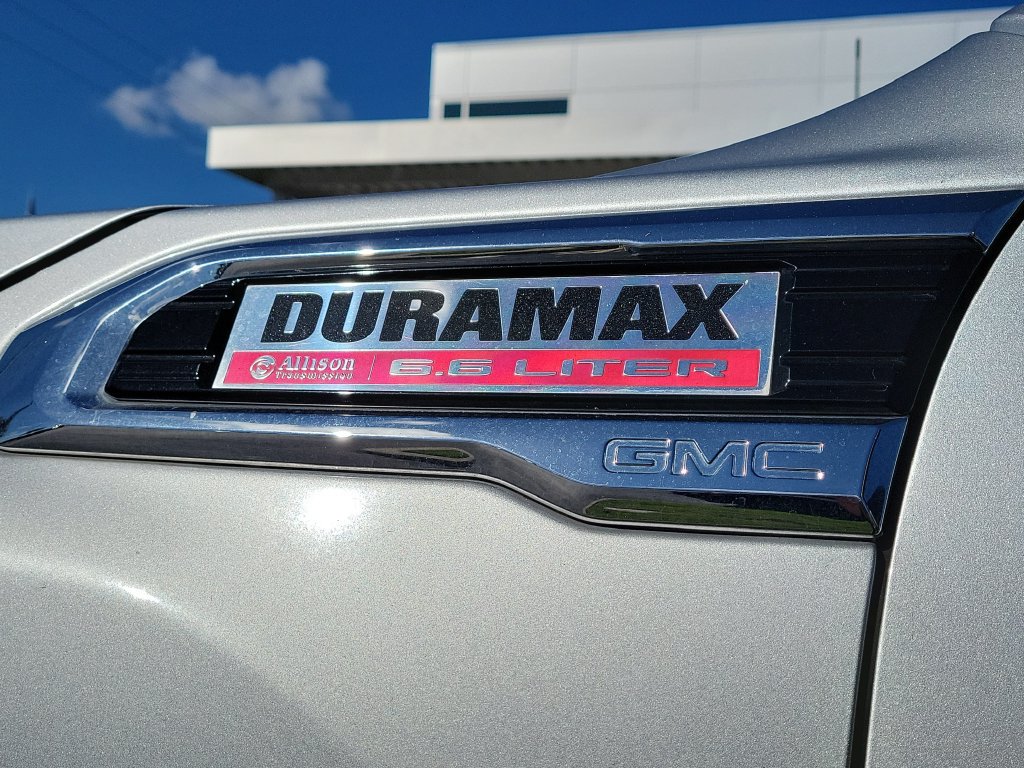 Used 2020 GMC Sierra 2500 Denali w/ Denali Ultimate Package AWD/4WD image 10