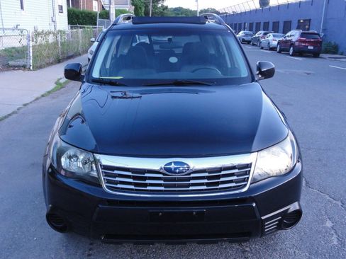 Used 2010 Subaru Forester 2.5X Premium AWD/4WD image 23