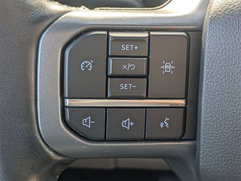 Used 2022 Ford F150 Lariat image 29