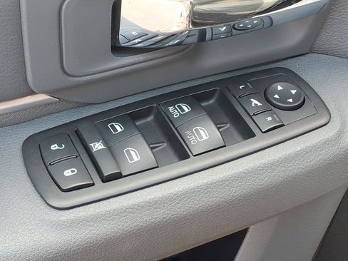 Used 2014 RAM 1500 Big Horn AWD/4WD image 16