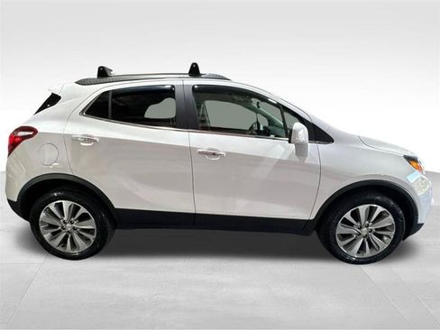 Used 2020 Buick Encore Preferred w/ Safety Package FWD image 4