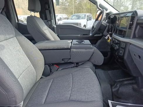 New 2026 Ford F250 XL w/ XL Chrome Package image 34