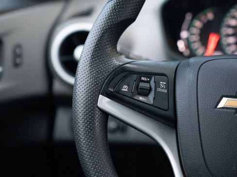 Used 2019 Chevrolet Sonic LT image 34