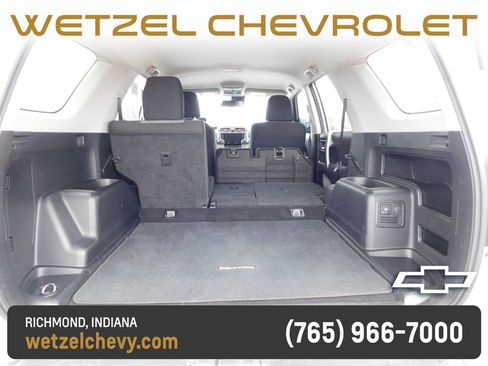 Used 2020 Toyota 4Runner SR5 AWD/4WD image 16
