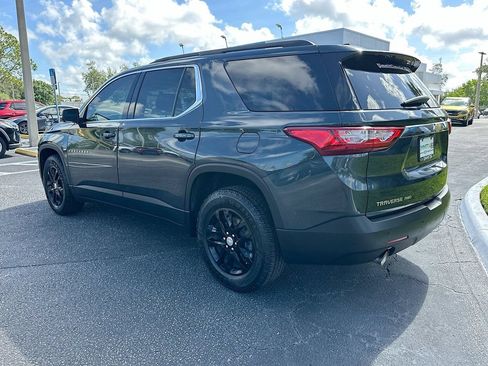 Used 2021 Chevrolet Traverse LT AWD/4WD image 7