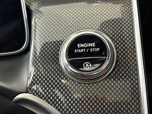 Certified 2026 Mercedes-Benz GLC 300 4MATIC image 24