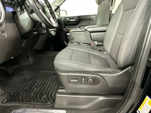 Used 2022 GMC Sierra 1500 Elevation image 18