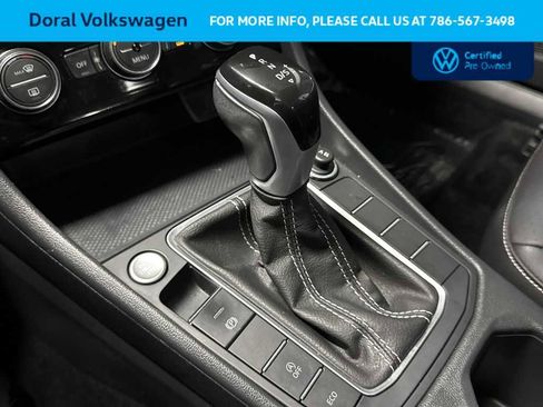 Certified 2024 Volkswagen Jetta SE w/ Panoramic Sunroof Package FWD image 21