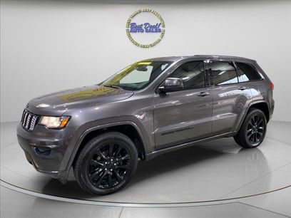 Used 2019 Jeep Grand Cherokee Altitude