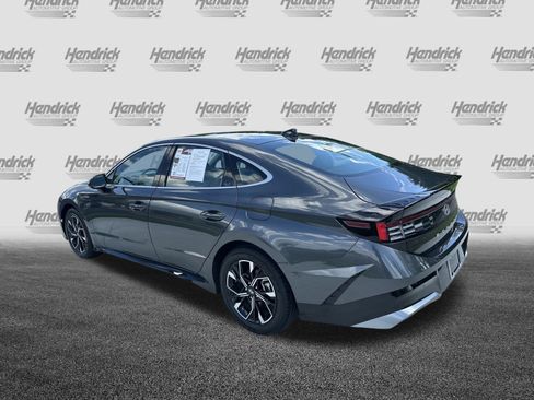Used 2025 Hyundai Sonata SEL FWD image 8