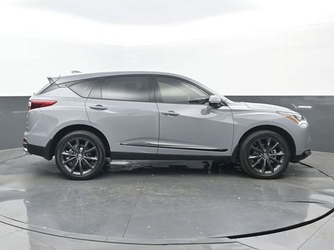 Used 2025 Acura RDX A-Spec image 2