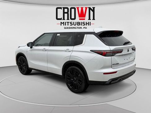 New 2026 Mitsubishi Outlander LE AWD/4WD image 5