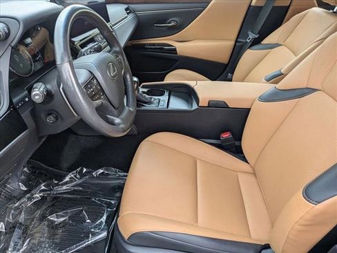 Certified 2023 Lexus ES 350 w/ Premium Package image 16