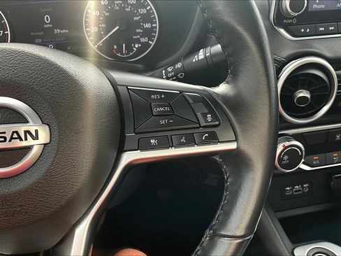 Used 2022 Nissan Sentra SV image 23