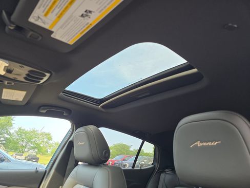 New 2026 Buick Envista Avenir FWD image 22