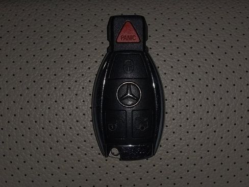 Used 2017 Mercedes-Benz GLC 300 4MATIC w/ Premium 1 Package image 32