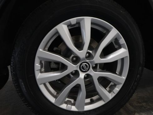 Used 2021 Nissan Rogue Sport SV AWD/4WD image 33