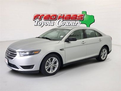 Used 2017 Ford Taurus SE
