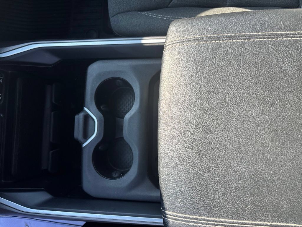 Used 2020 RAM 1500 Big Horn AWD/4WD image 17