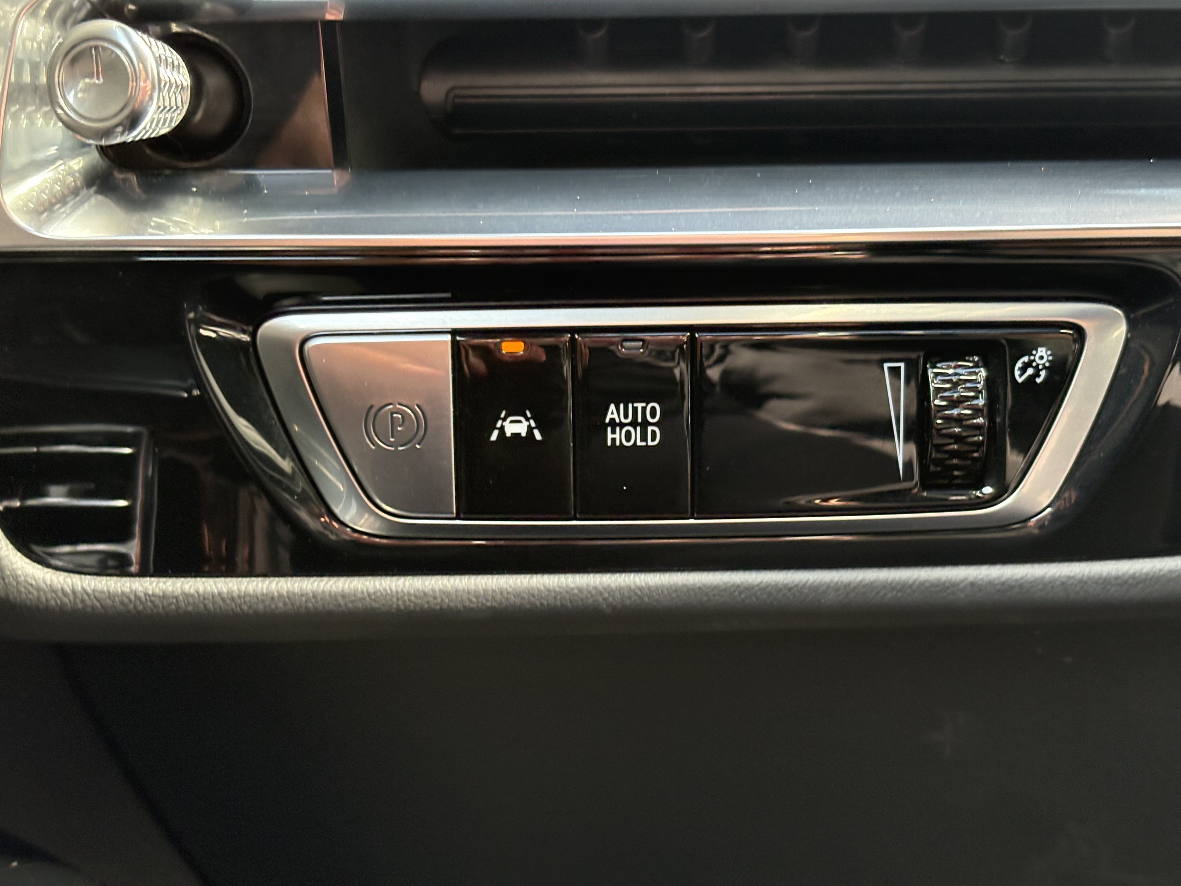 Used 2024 Cadillac Lyriq Luxury RWD image 27