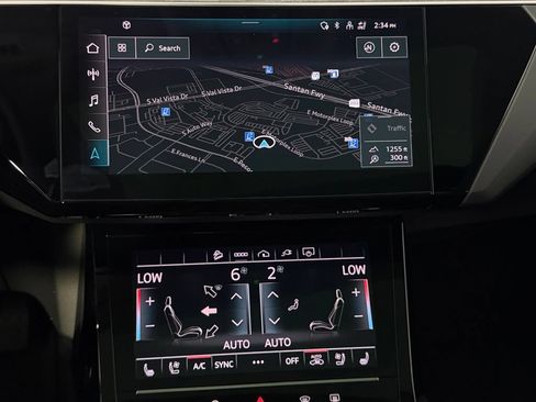 Used 2024 Audi Q8 e-tron Premium Plus w/ Premium Plus Package AWD/4WD image 23