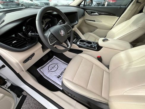 Used 2021 Buick Envision Essence image 32