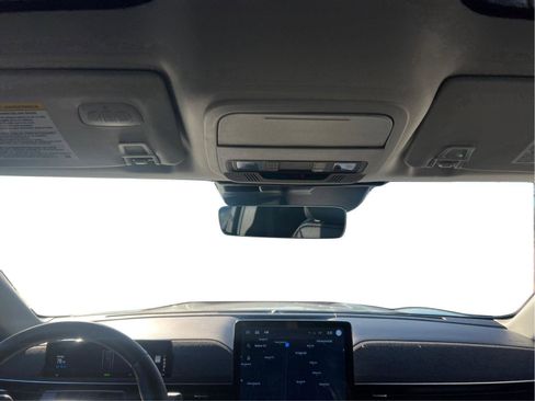 Used 2021 Ford Mustang Mach-E Premium image 19