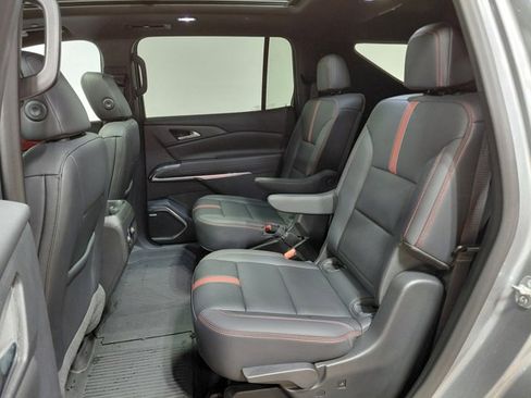 Certified 2024 Chevrolet Traverse RS w/ LPO, Floor Liner Package image 46