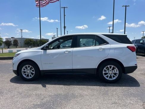 Used 2019 Chevrolet Equinox LS FWD image 5