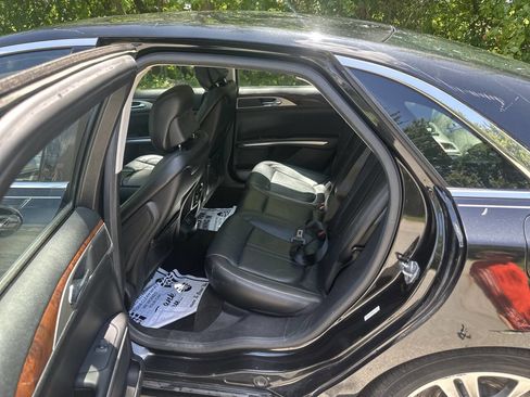 Used 2015 Lincoln MKZ AWD w/ Equipment Group 102A Reserve image 9