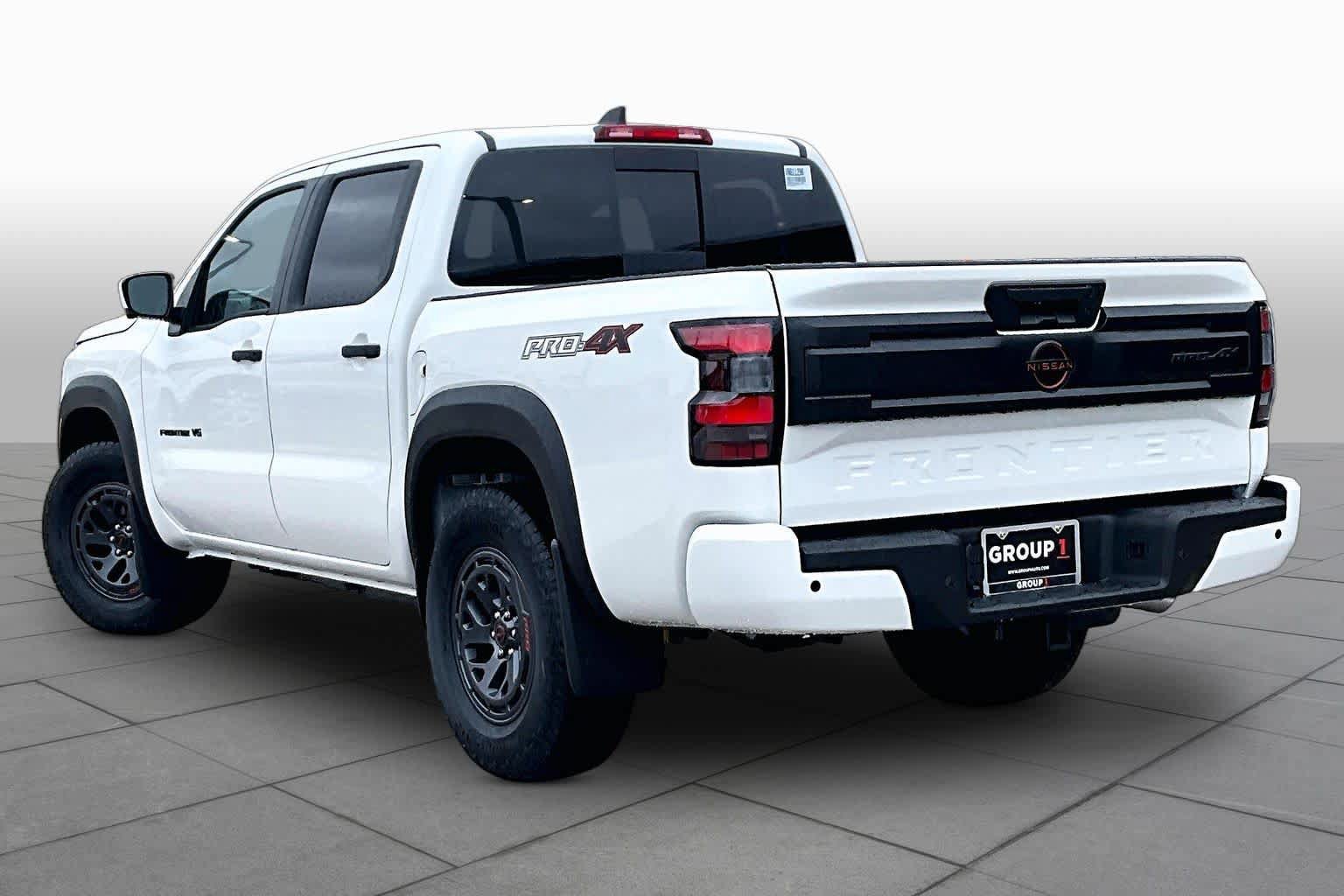 New 2027 Nissan Frontier PRO-4X AWD/4WD image 12