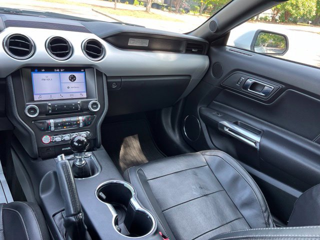 Used 2017 Ford Mustang Premium w/ Equipment Group 201A RWD image 20